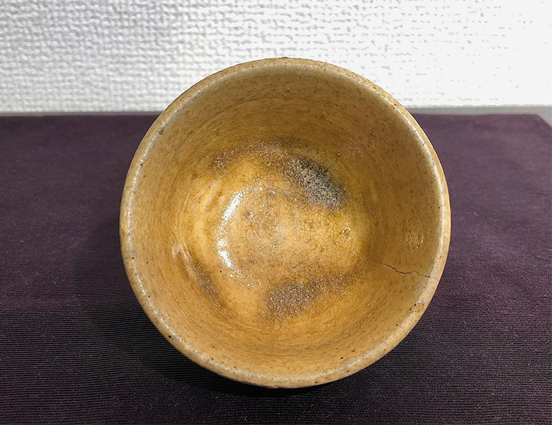 桃山時代～江戸時代初期 黄瀬戸 変形大鉢 伝世品 菓子鉢 花生け【豪快