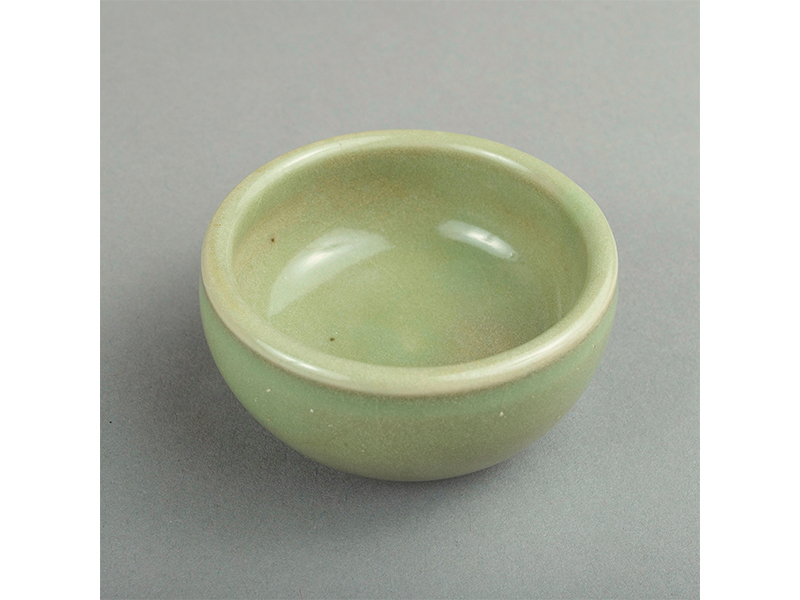中国美術 龍泉窯 青磁 茶碗 酒盃 C R7904 中国美術 龍泉窯 青磁 茶碗
