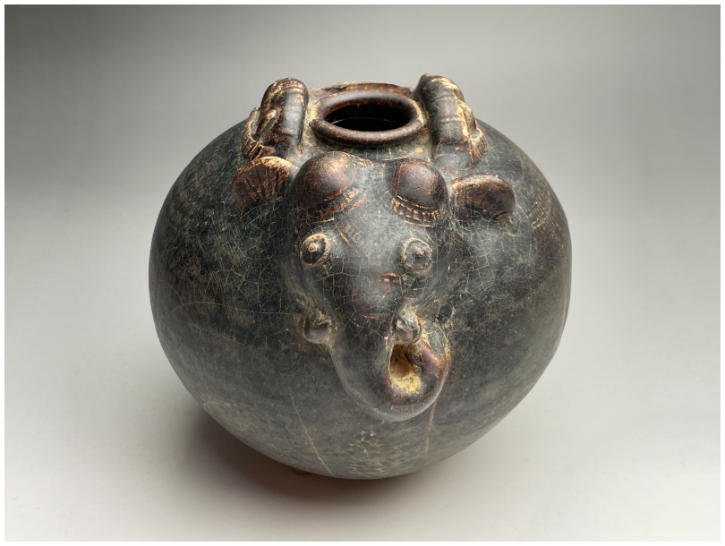 古美術 猫 - クメール黒褐釉象形壺 | 古美術品専門サイト fufufufu.com