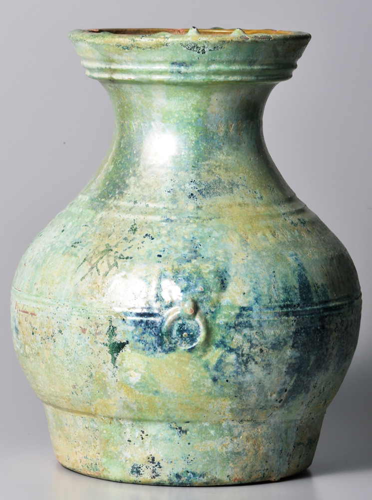 遺品整理◇骨董収集家だった祖父の大切なコレクションのお宝の壺、壷