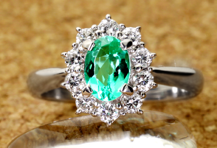 鑑別付パライバトルマリン、メレダイヤP900リング7号 鑑別付パライバ