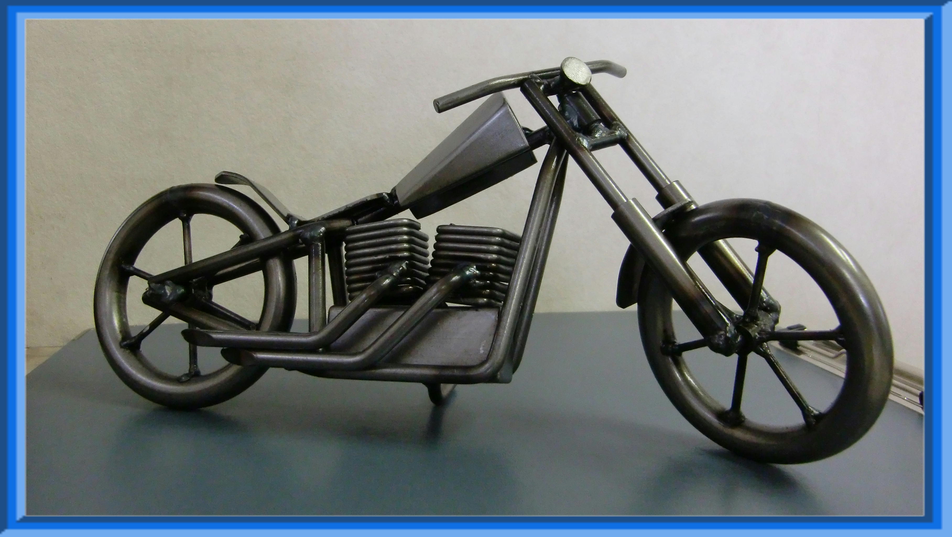 ワイヤー製 バイクの立体オブジェ 針金アートバイク インテリア アート