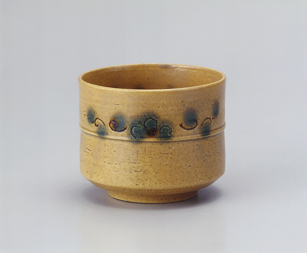 美濃焼伝統工芸品協同組合 | 黄瀬戸