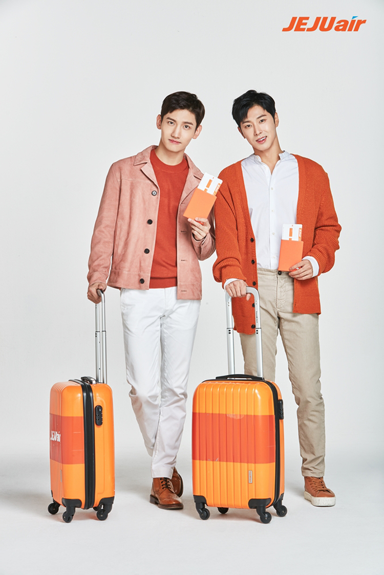 チェジュ航空イメージモデル、 いよいよ「東方神起」完全体に | KLG