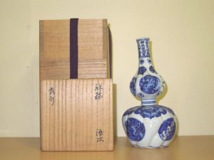 李朝柘榴図柄大壺李朝中期