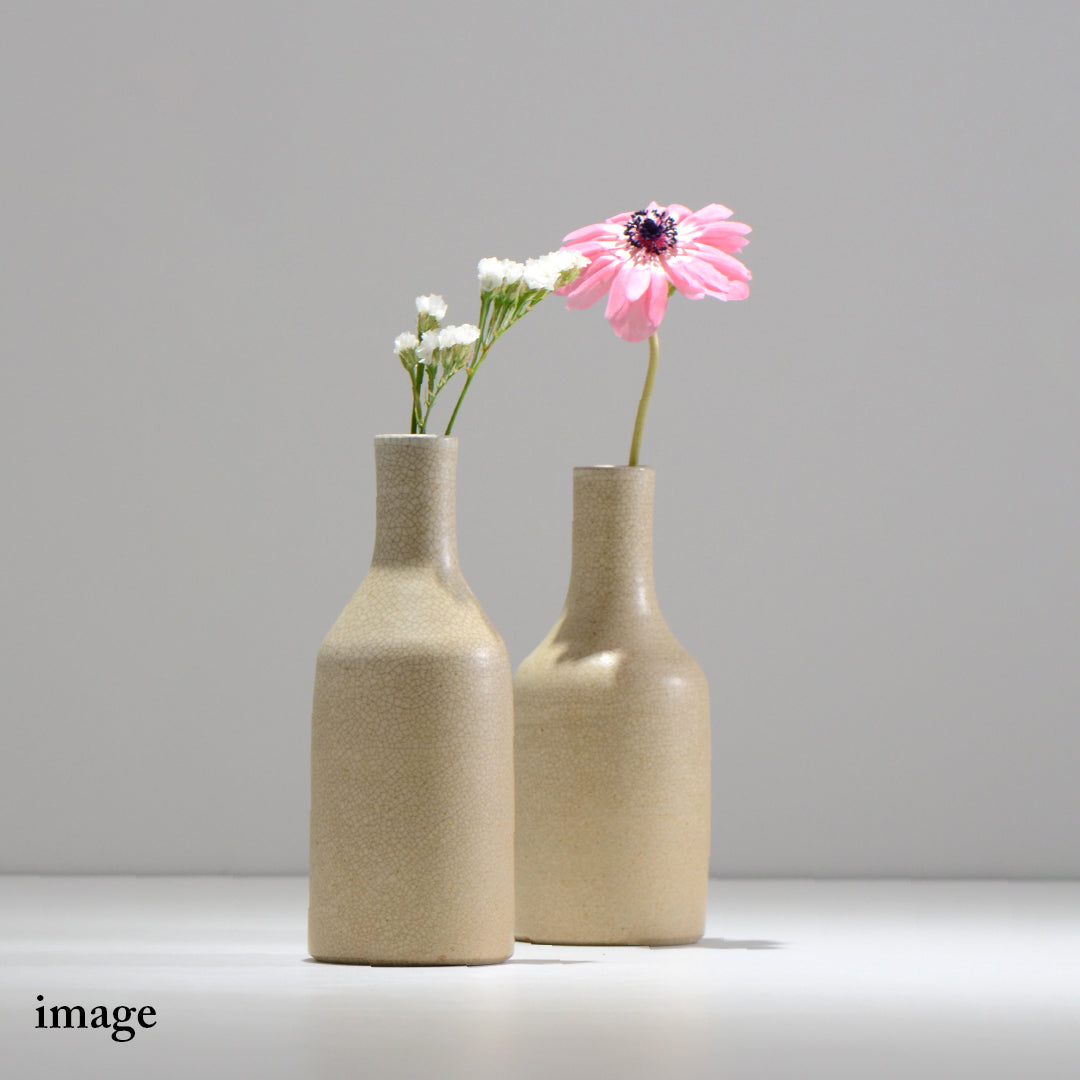 ♥小さな 美濃焼 志野 花器 花瓶 一輪挿し 茶入れ 骨董品 2025年最新