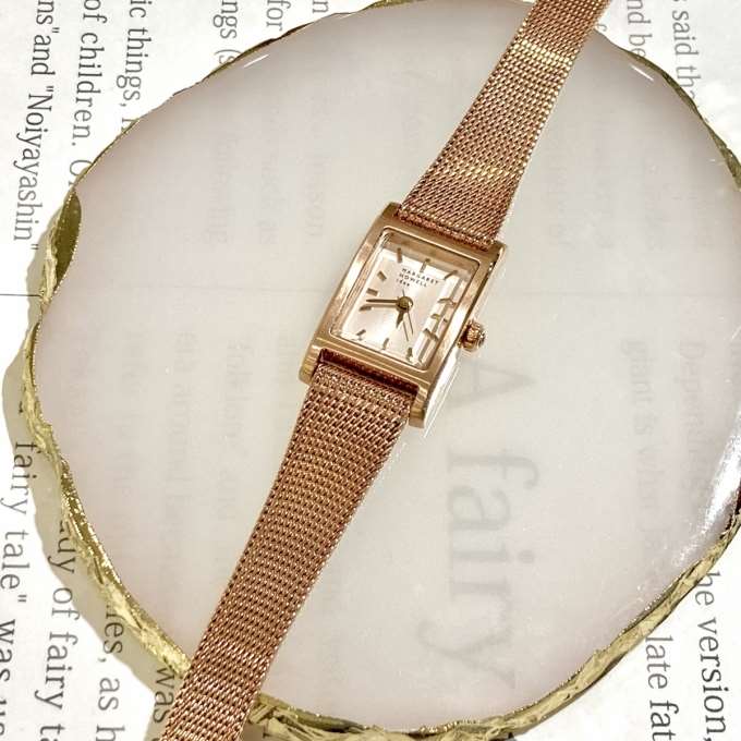 マーガレットハウエルゴールド メッシュバンド 手巻き時計