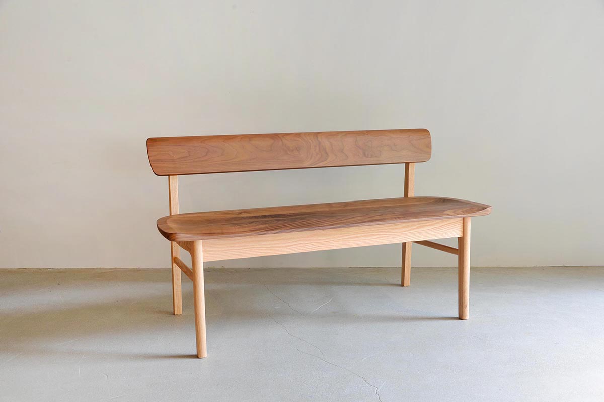 檜のベンチ（81） タカになります❕耳付き、節無し 檜のベンチ（81