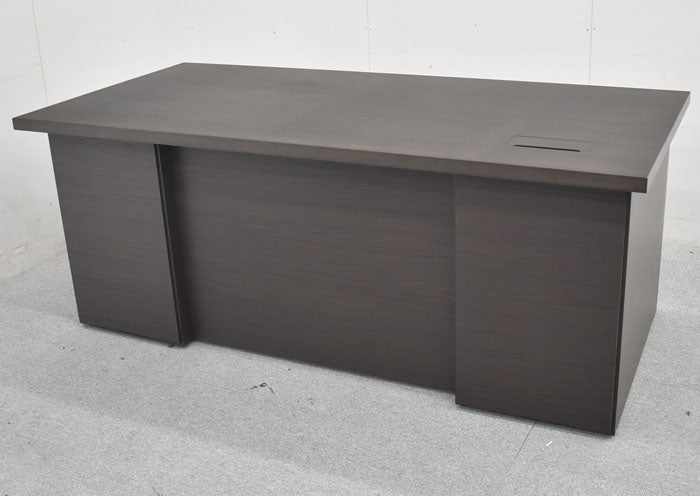 コクヨ マネージメント550シリーズ 役員用両袖デスク W1800 2023071303