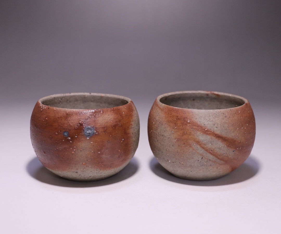 末田 恵 作 「備前緋襷酒器」 ～備前焼専門卸小売店 川口陶楽苑～