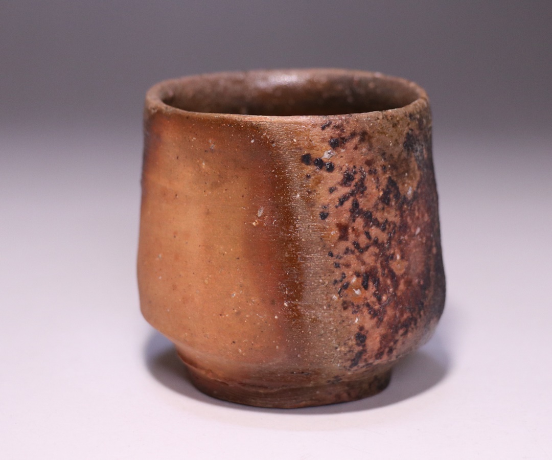 高力芳照 作 「備前黒酒呑」 ～備前焼専門卸小売店 川口陶楽苑～