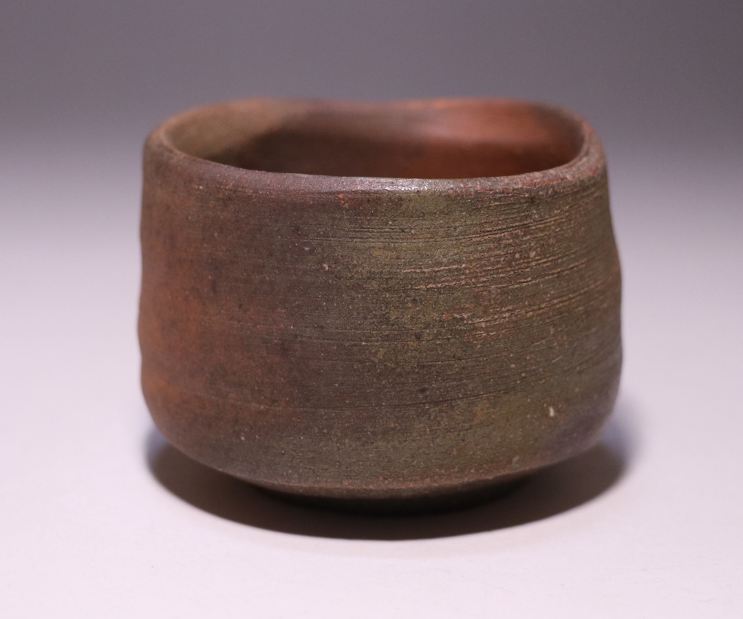 中村六郎 作 「備前酒呑」 ～備前焼専門卸小売店 川口陶楽苑～