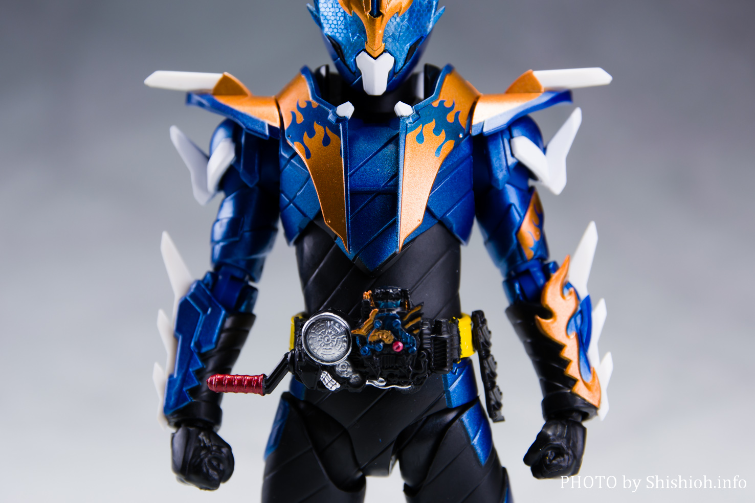 レビュー】S.H.Figuarts 仮面ライダークローズ