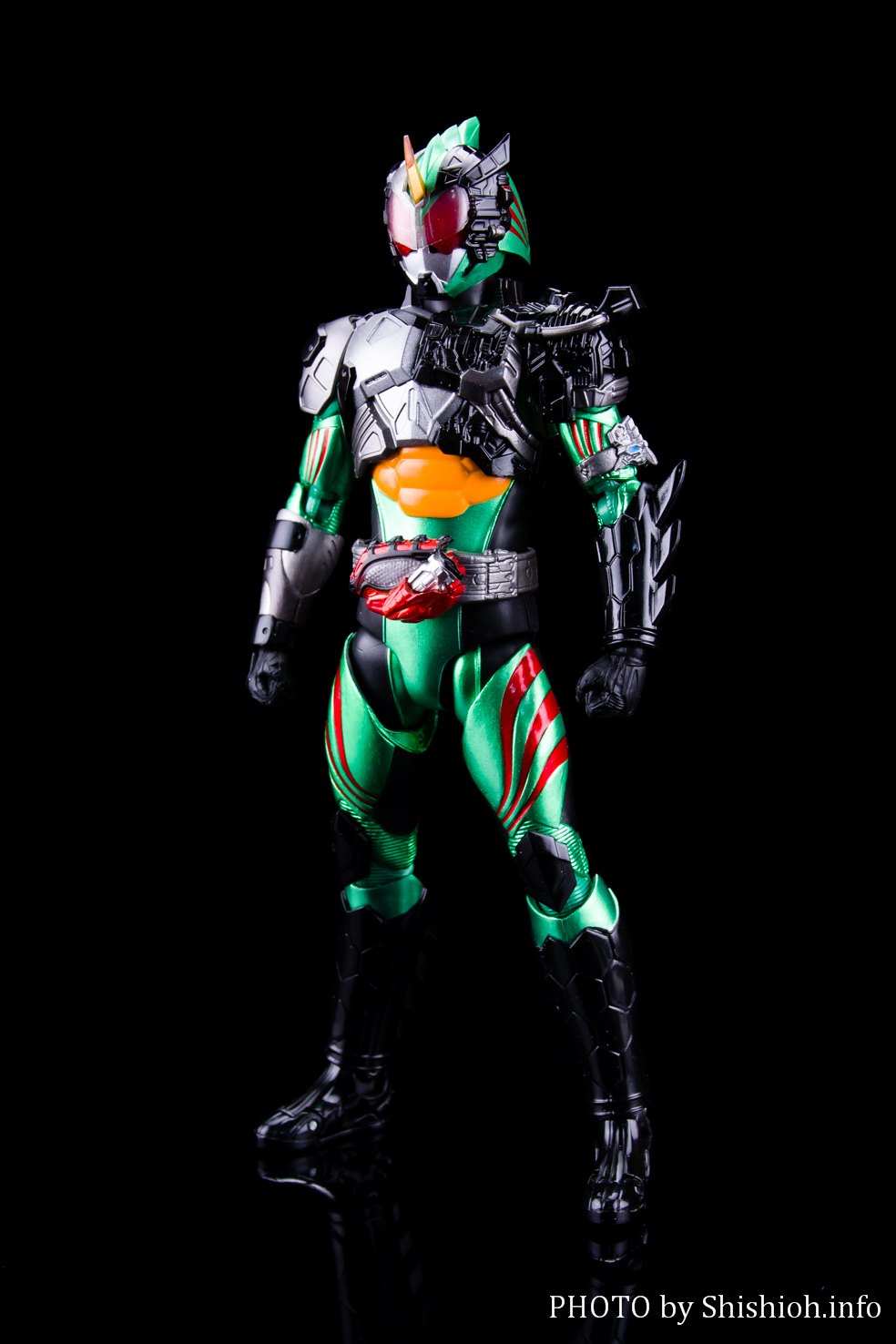 フィギュア RAH 購入 GENESIS 仮面ライダーアマゾンニューオメガ