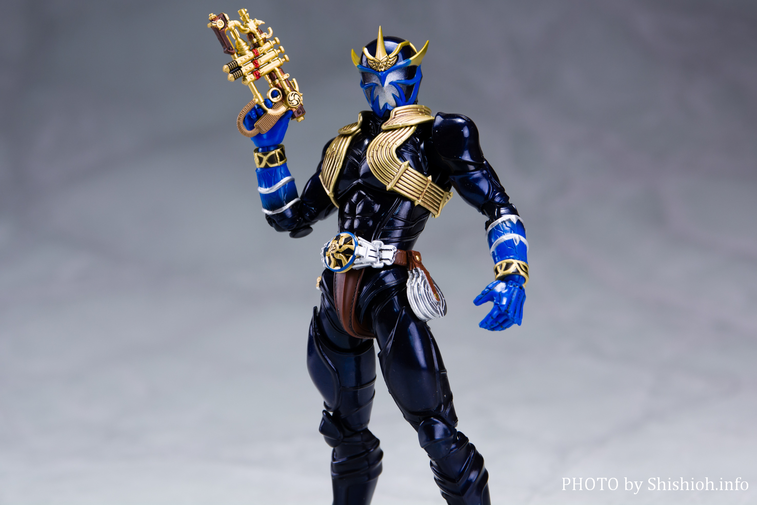 レビュー】S.H.Figuarts（真骨彫製法） 仮面ライダー威吹鬼