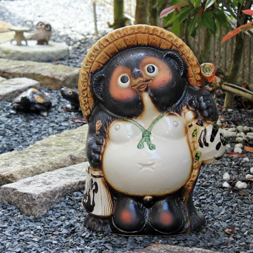 たぬきの置物 信楽焼