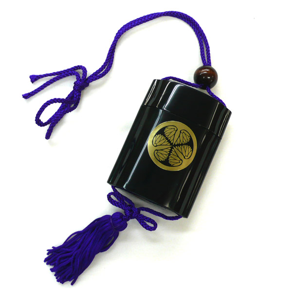 楽天市場】三つ葉葵の印籠 【時代劇 水戸黄門 ハッスル黄門 徳川光圀