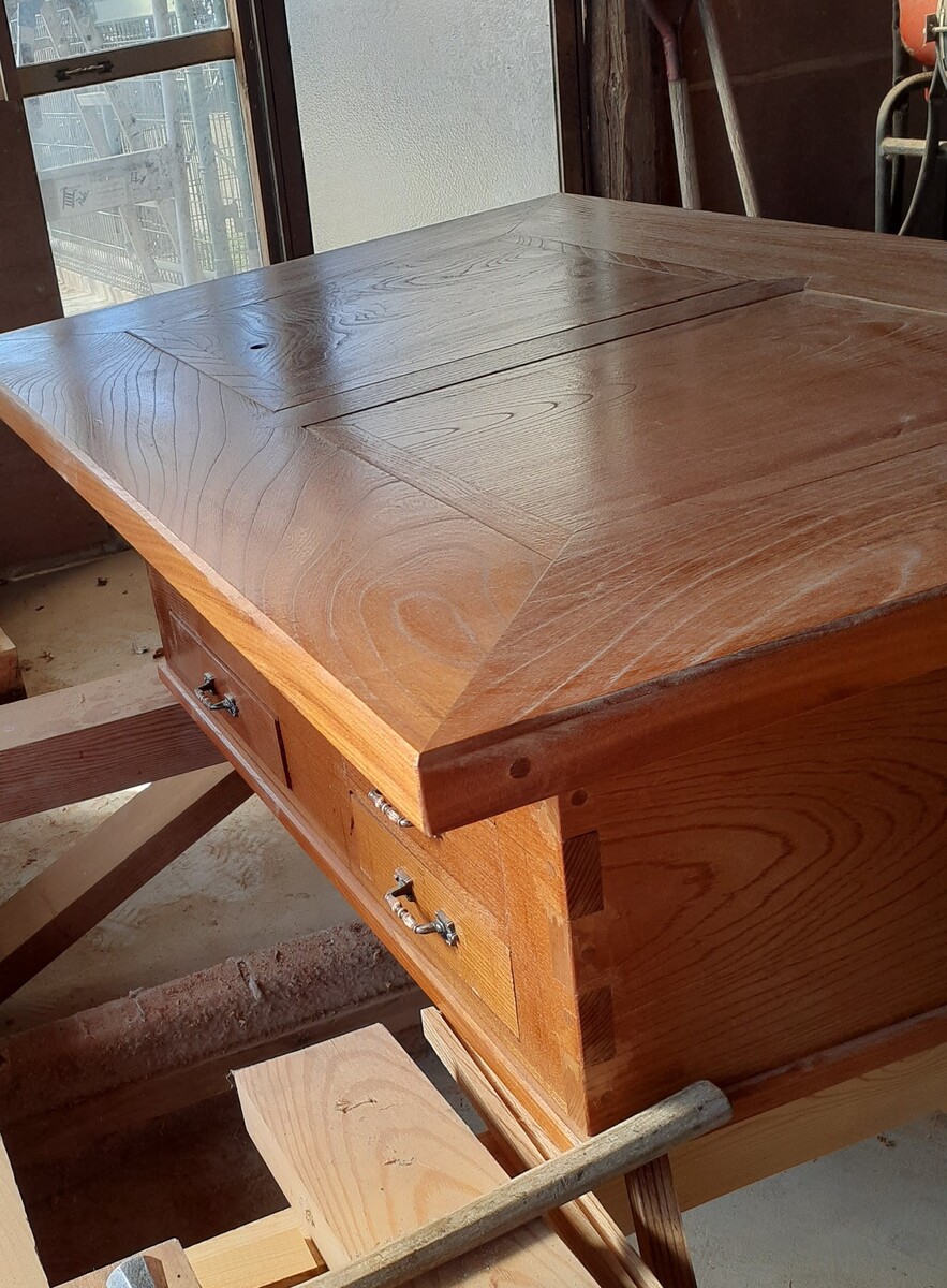 長火鉢 川崎市 : 長火鉢（ながひばち）