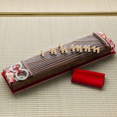 ブロッコリー 古筝 中国楽器 緑のケース付き 本体ケース爪替線譜面台付