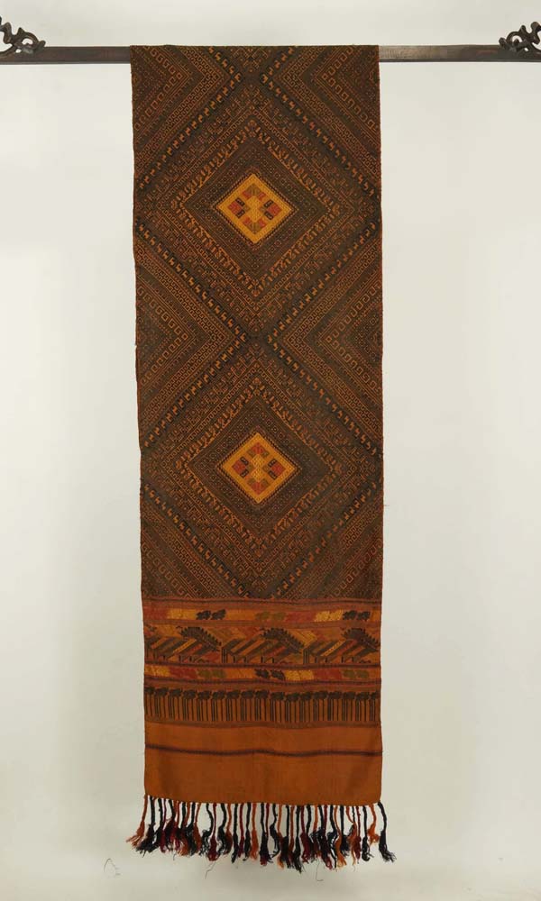 ☆ラオスの浮き織りブランケット70～80年前の古布2アンティーク