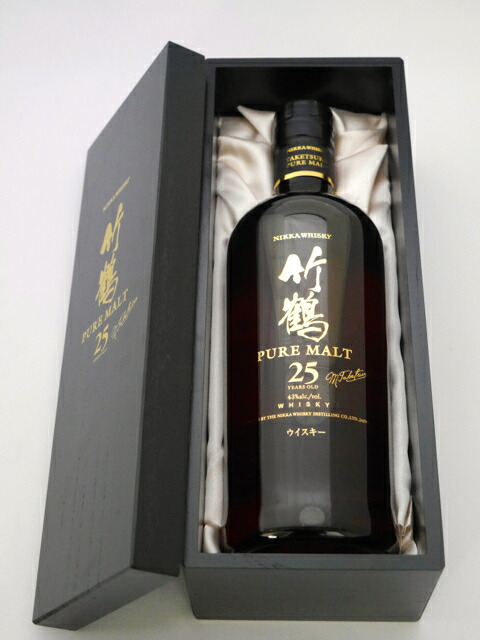 楽天市場】竹鶴25年 ピュアモルト 43度 700ml （専用木箱入） : 中央酒販