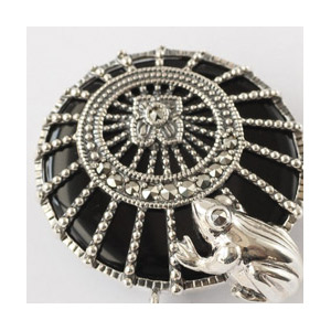 碌山SVオニキスカエルブローチペンダントトップSV925未使用