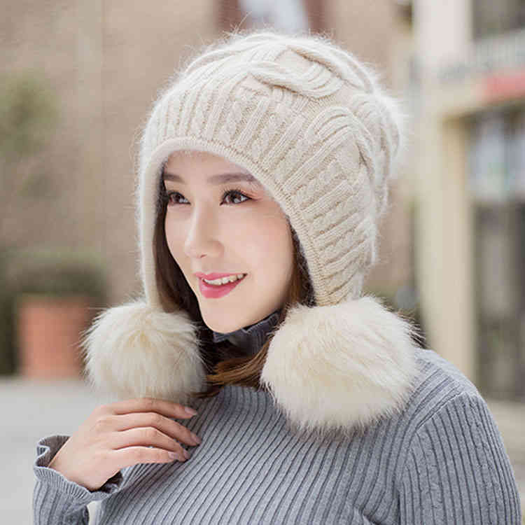 楽天市場】の三つポンポン！ラビットファー ニット帽 レディース 耳