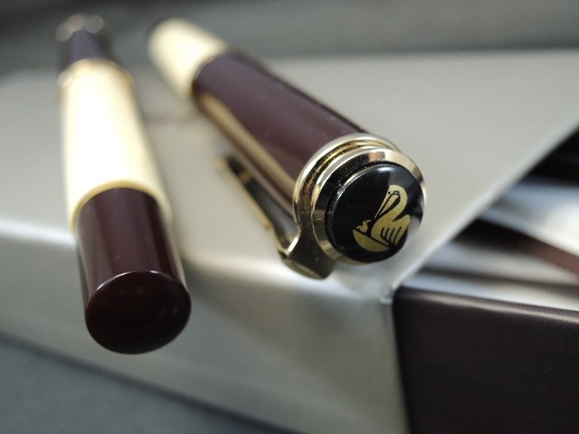 楽天市場】[限定生産品]Pelikan M200 万年筆【クラシック M200 カフェ
