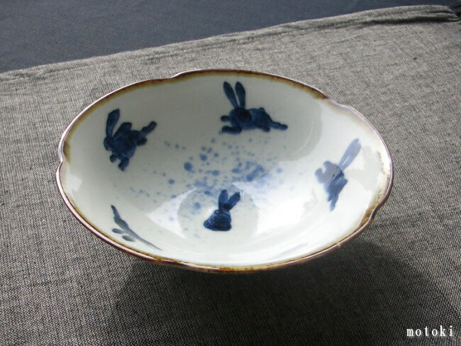 2客セット 古伊万里 染付 波乗り 兎・ウサギ 鉢・皿（径17㎝） 2025