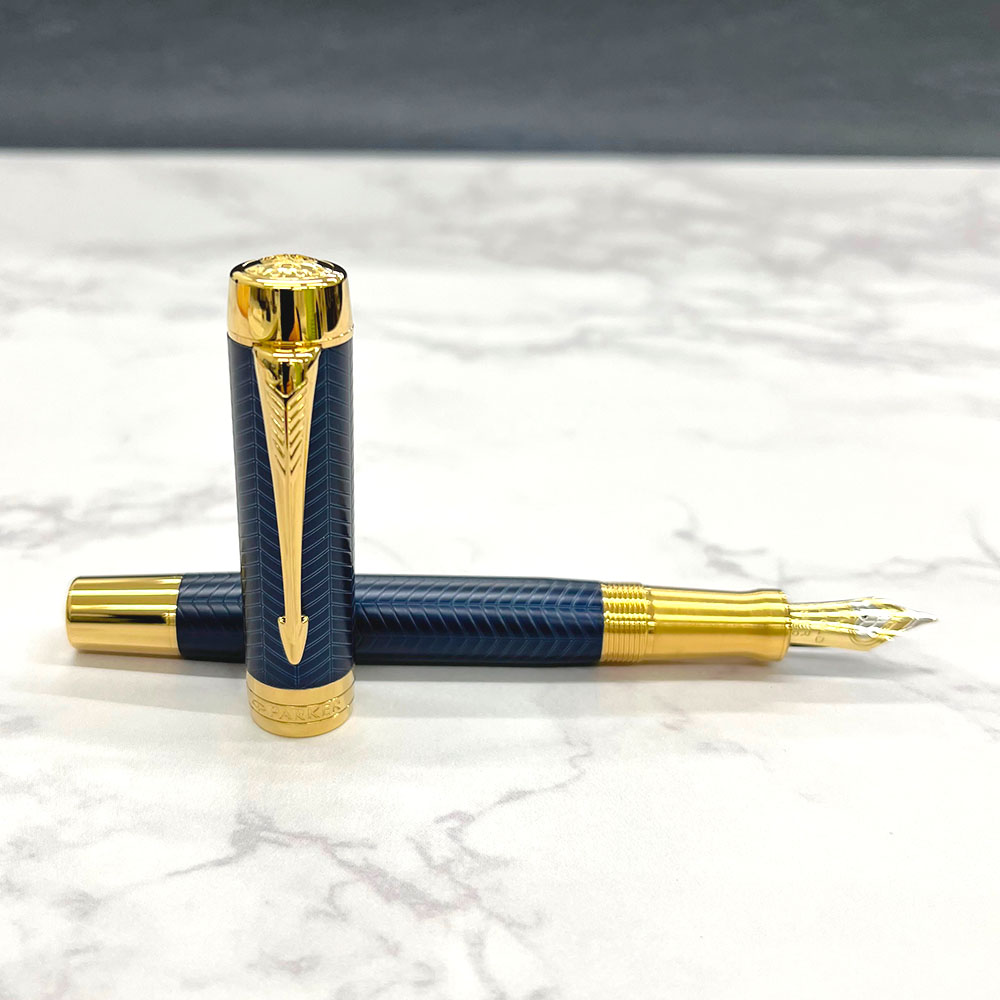 Parker DuoFold 万年筆 青色 刻印付き
