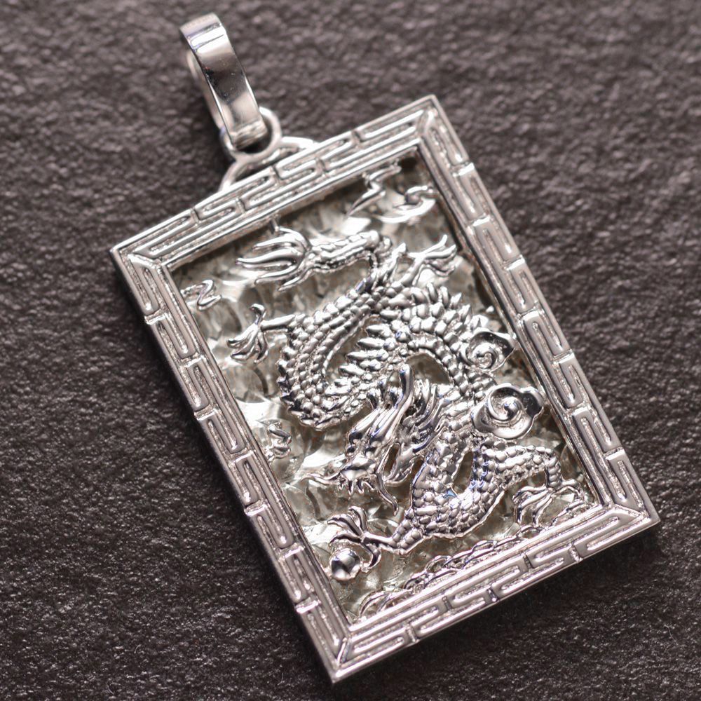 楽天市場】ペンダントトップ メンズ 18金 K18 18KWG プラチナ ドラゴン