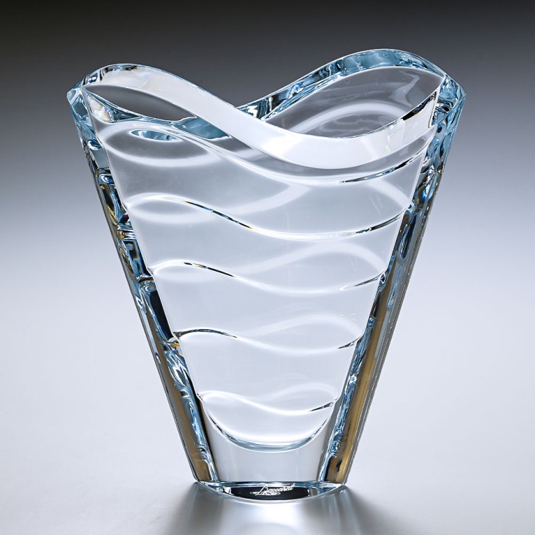 Baccarat バカラ クリスタル ウェーブグリーン ベース 花瓶ガラス