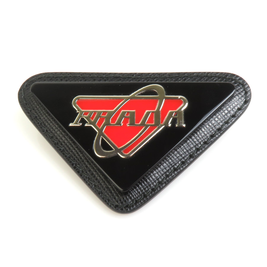 楽天市場】プラダ PRADA ブローチ レザー/プラスチック ブラック