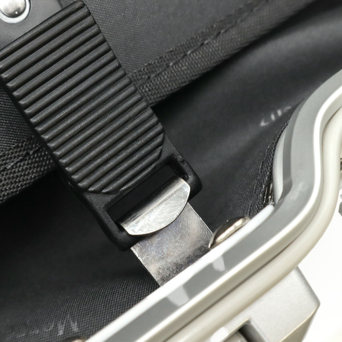 楽天市場】Mercedes Benz メルセデス ベンツ アルミ スーツケース