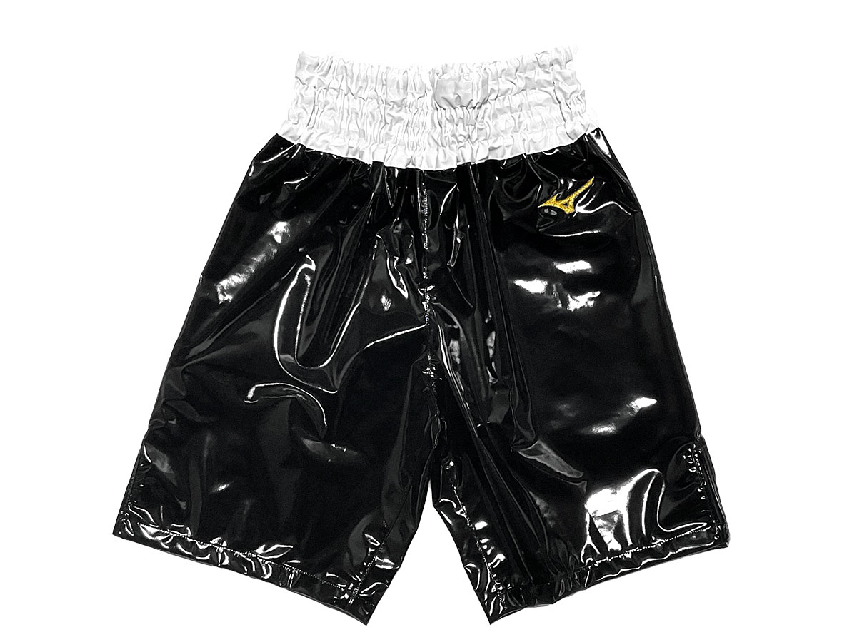 エナメル生地のボクシングトランクス】黒×青1枚、黒×水色 1枚