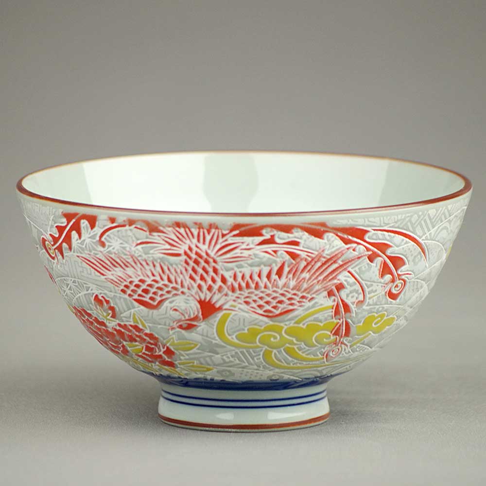 龍鳳凰陽刻青磁茶碗 中国美術 青磁龍鳳凰文茶碗 共箱 直径13.5㎝ 東Y7