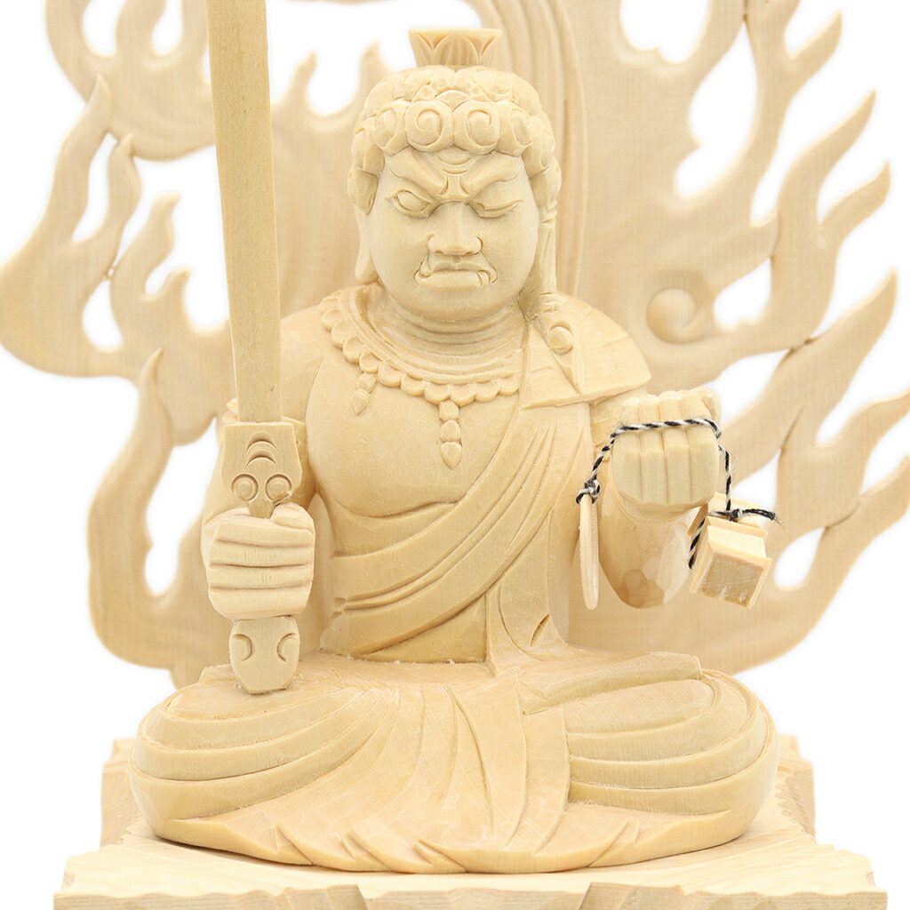 楽天市場】仏像 不動明王 座像 3.0寸 四角台 火焔光背 桧木 お不動さん