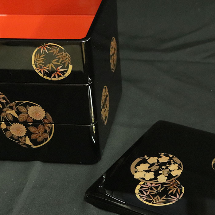 楽天市場】重箱 3段 日本製 国産 会津漆器 6.5 三段本重 雅花丸 黒 内