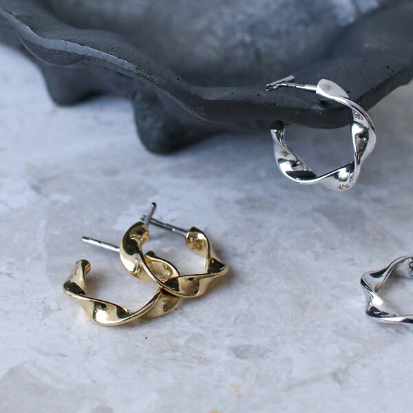 楽天市場】Baqless (バックレス) ピアス エンブレイス ウェイビー