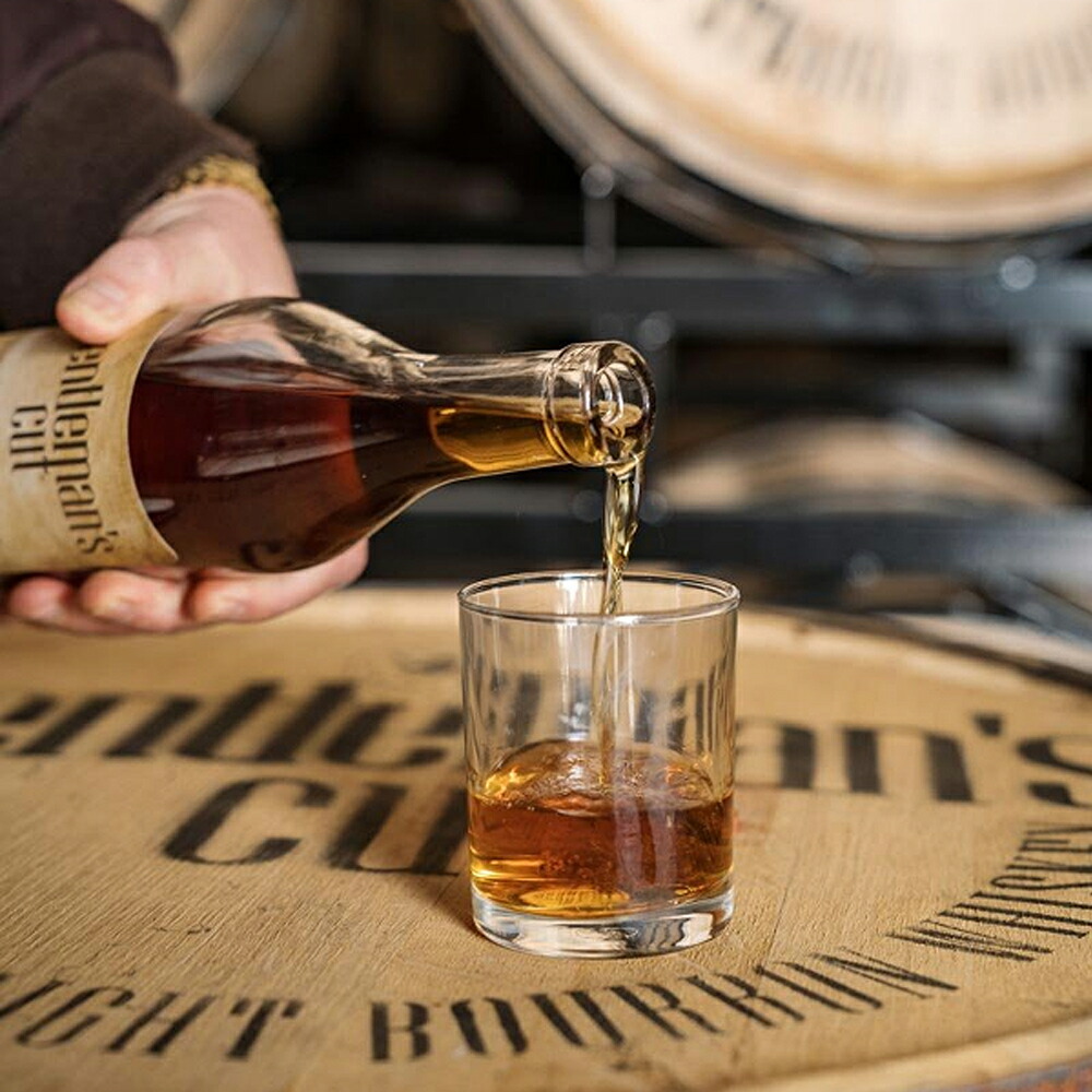 楽天市場】【正規販売代理店】ケンタッキー・ストレート・バーボン