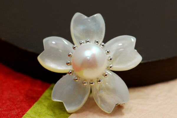 楽天市場】11mm 淡水真珠 マザーオブパール 桜 ブローチ ペンダント