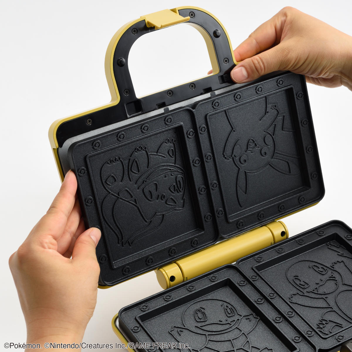 楽天市場】BRUNO ホットサンドメーカー ダブル 両面焼き POKEMON