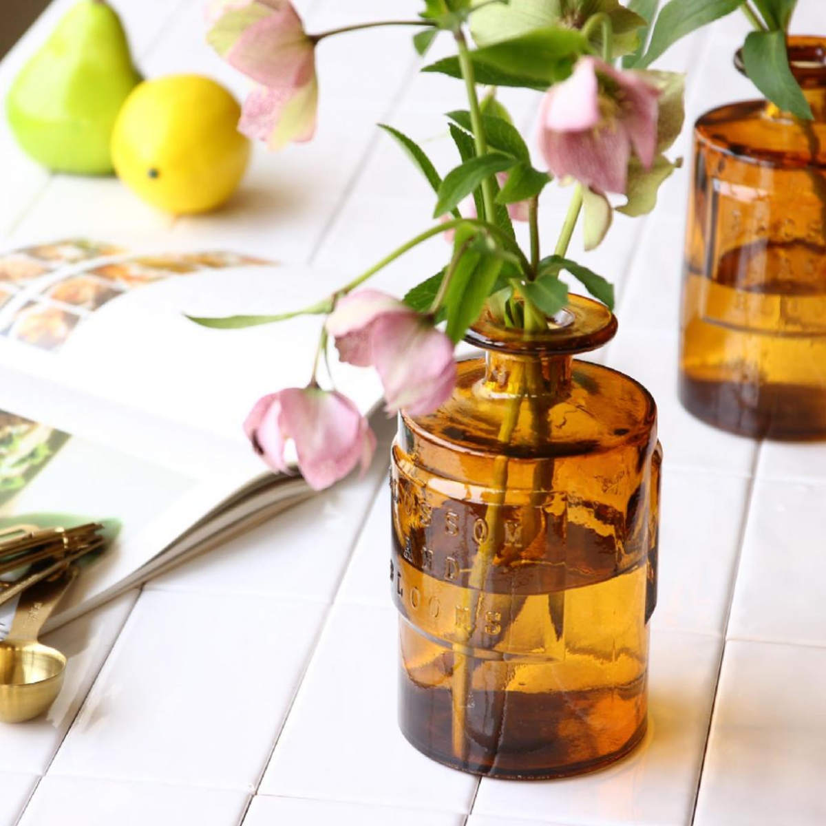 楽天市場】花瓶 VALENCIA リサイクルガラス フラワーベース SIETE