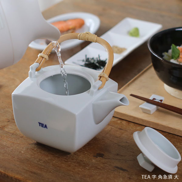 楽天市場】上出長右衛門窯 TEA字 角急須 小 九谷焼 染付 急須 磁器