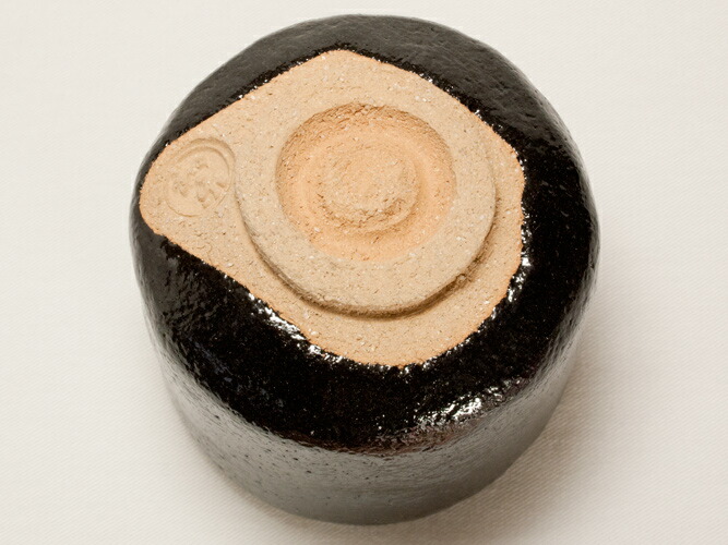 楽天市場】黒楽 筒茶碗 （抹茶碗） 〔川嵜和楽（川崎和楽）〕 : 京都の