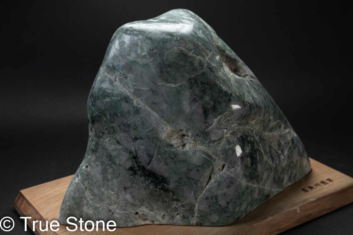 楽天市場】糸魚川翡翠 原石 4,300g ひすい ジェダイト ヒスイ 糸魚川