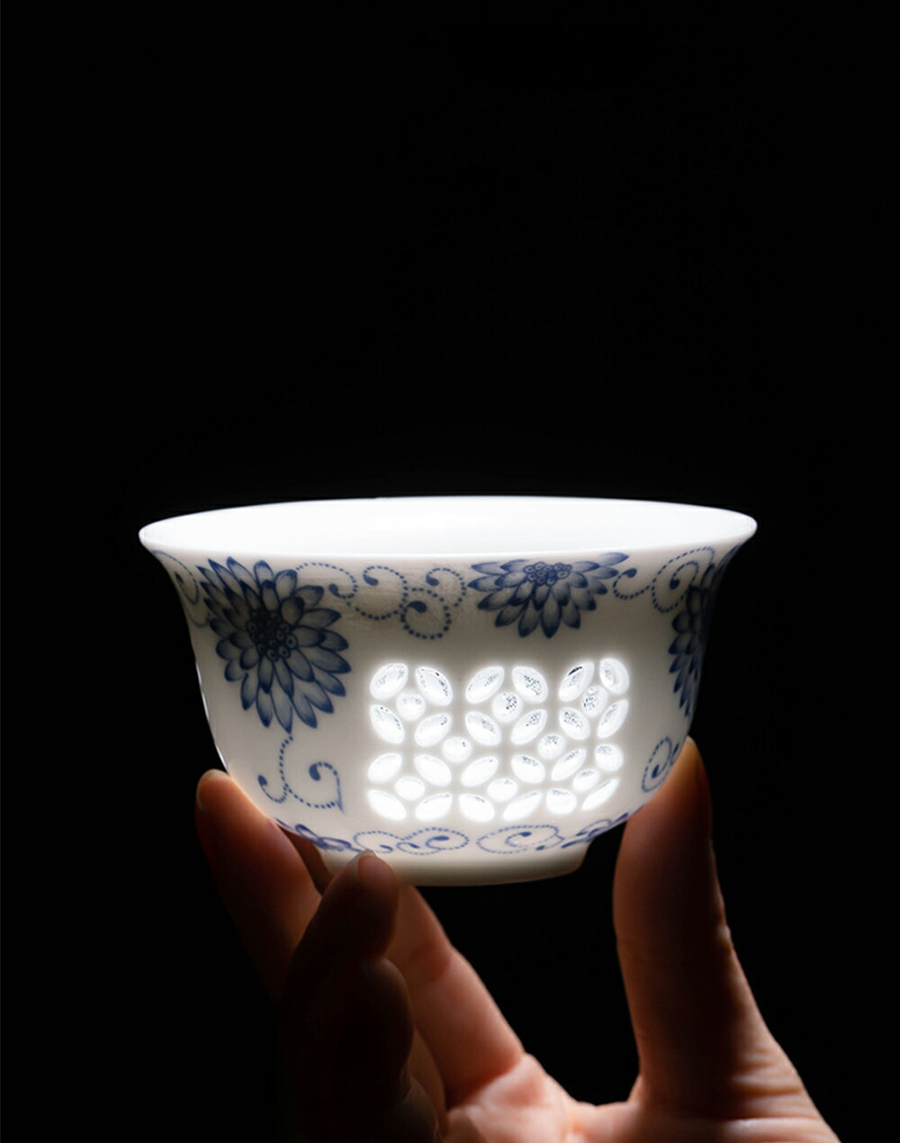 楽天市場】透かし模様で茶の色が見える玲瓏磁器 玲瓏磁 陶磁器 白磁