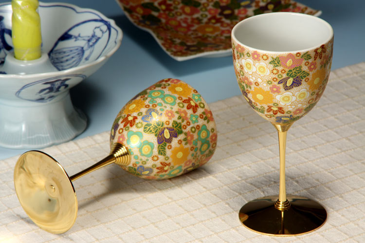 楽天市場】九谷焼 ペアワインカップ 極上花詰グリーン・ホワイト