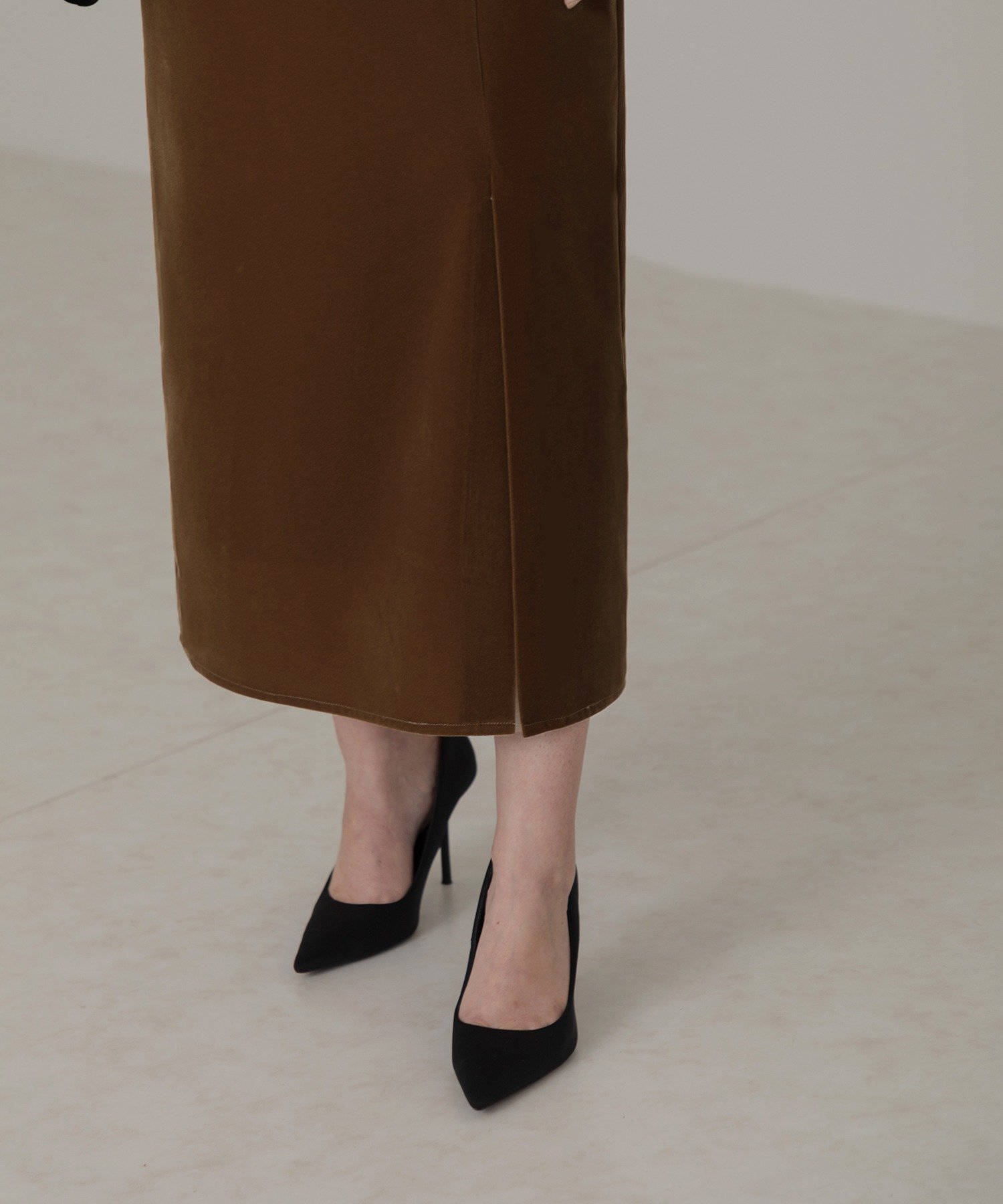 Leja｜LEJA-アシンメトリーティアードフリル3WAYベロアIライン