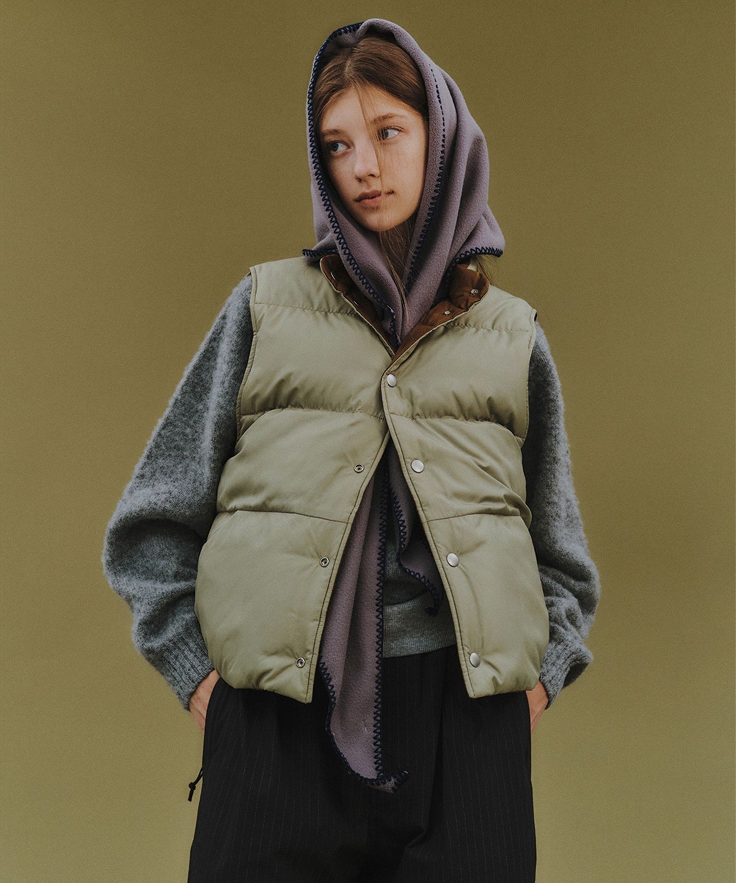 BEAMS WOMEN｜【モトーラ世理奈さん着用】 リバーシブル ダウン ベスト